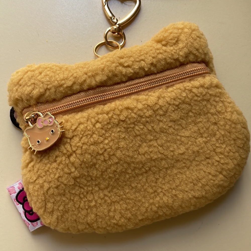 Rare Tan Hello Kitty Plush Pouch Keychain - Picture 4 of 4
